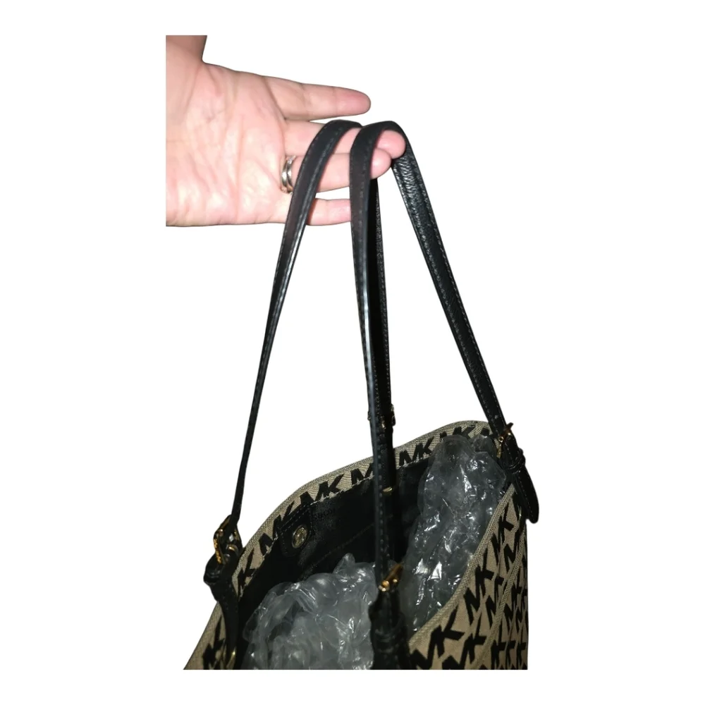 Michael Kors Black and Tan Tote Bag - Picture 7 of 12